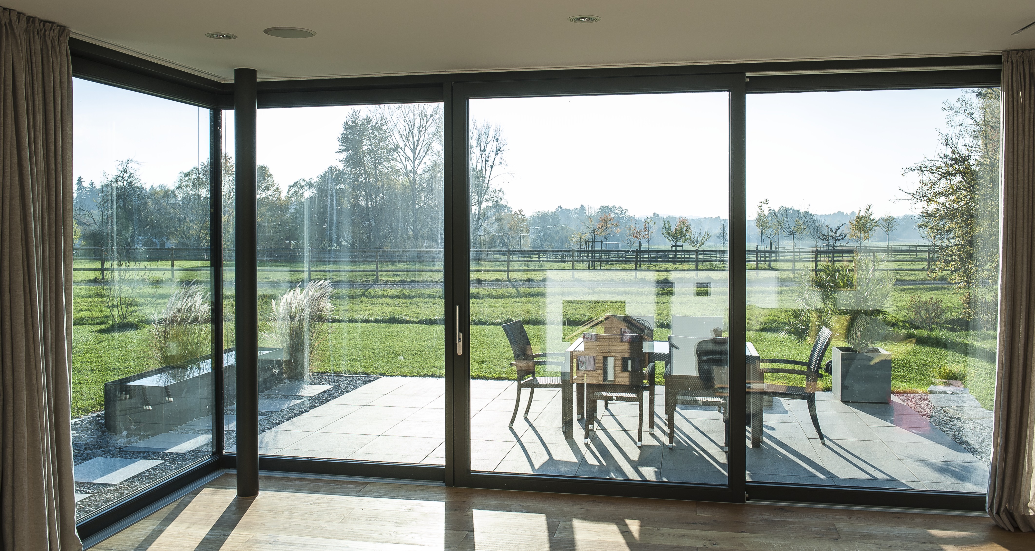 große Schiebefenster